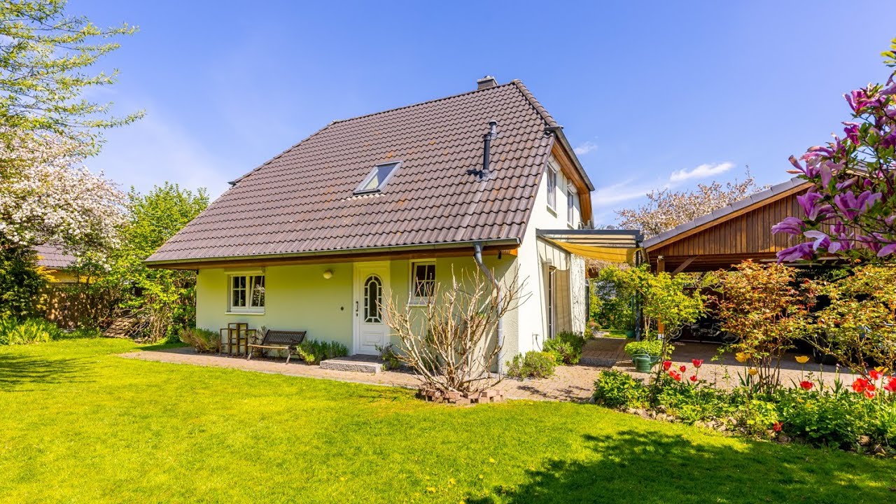 Modernes Einfamilienhaus auf traumhaftem Grundstück [Jablonka Immobilien]