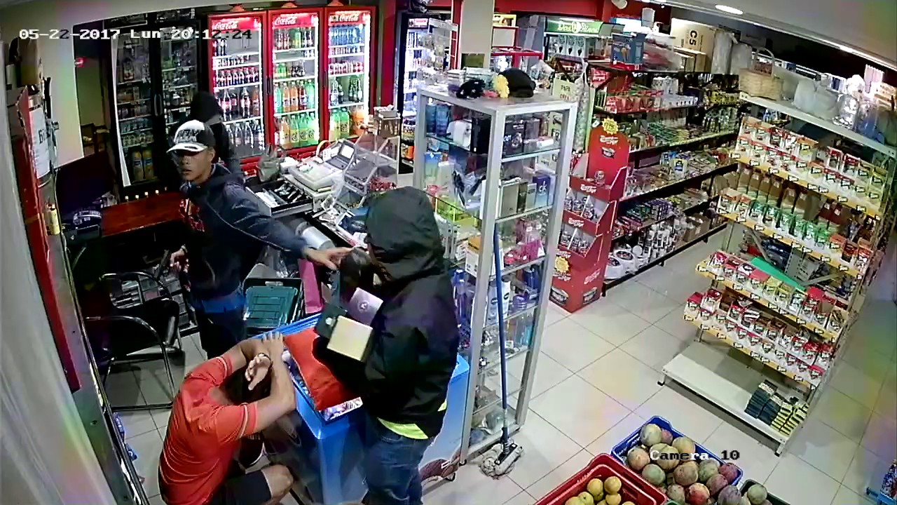 Sospechosos de asalto a local comercial