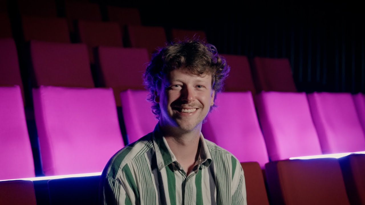 Mats Vandroogenbroeck over acteren en zijn rollen in 'INFINITY FOREVER' | Theaterprijzen 2025