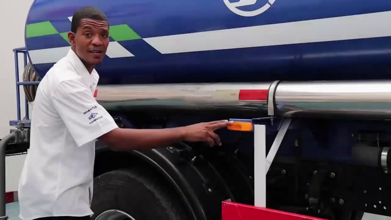 L3000 Water Sprinkling Truck