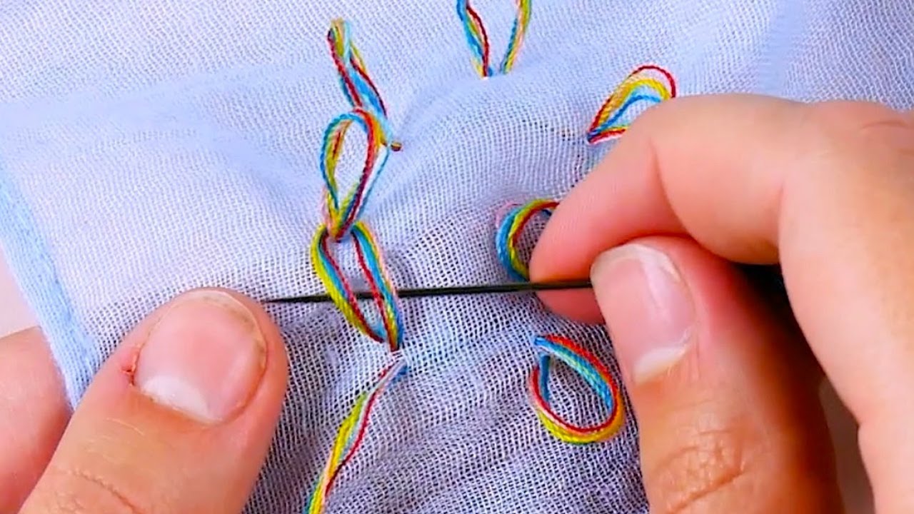 7 bordados que deixam a sua roupa linda