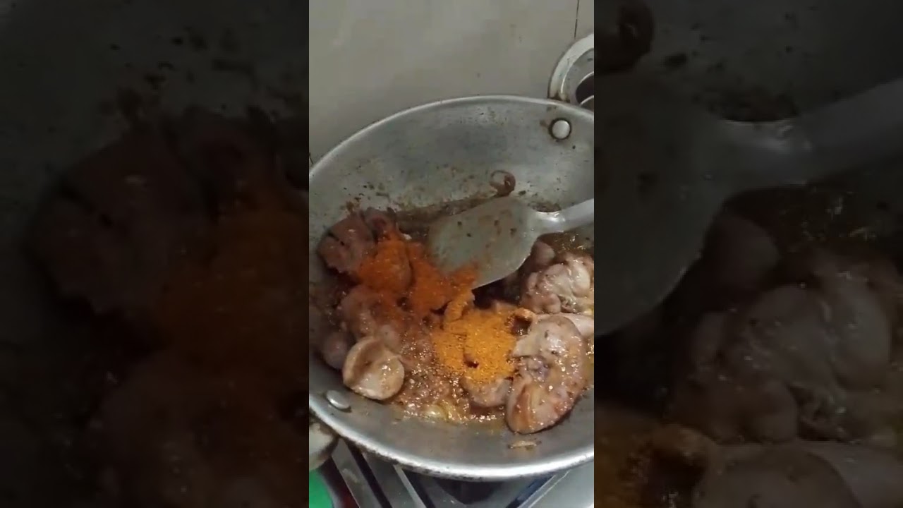 Hello friends Aaj humne banaya hai kaleji pathri masle dar to aap log batao Kaisa hai please comment