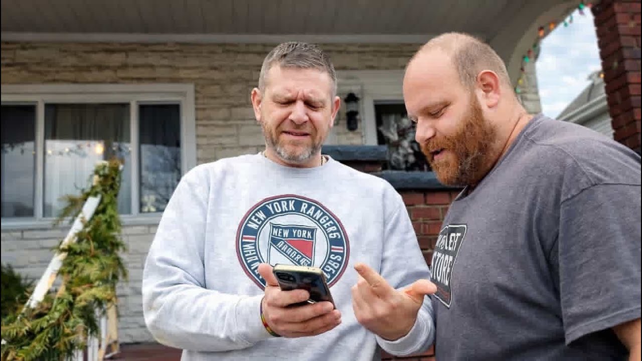 Работник цветочного магазина, разговаривавший с несколькими детьми, был пойман! Приехала полиция!