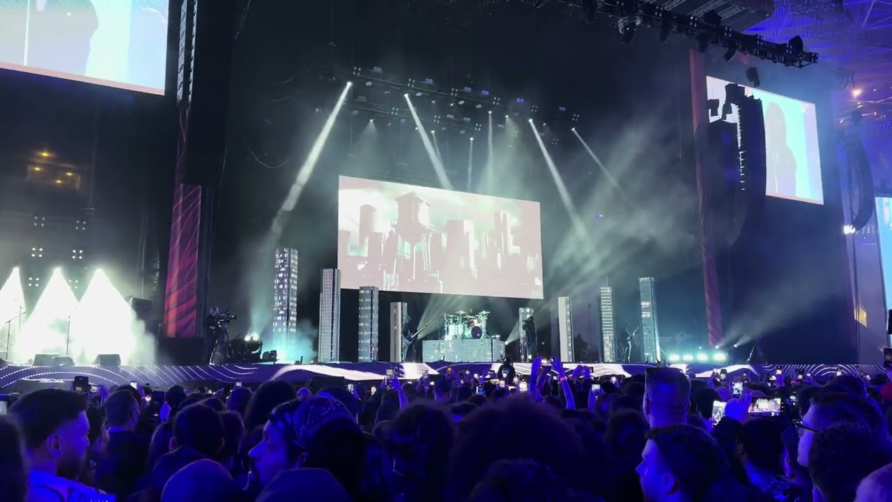 Bad Omens - intro + CONCRETE JUNGLE - Live @Knotfest Brasil 2024