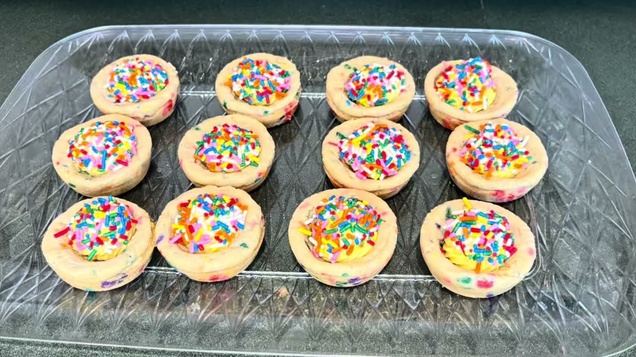 BIRTHDAY CAKE COOKIE CUPS