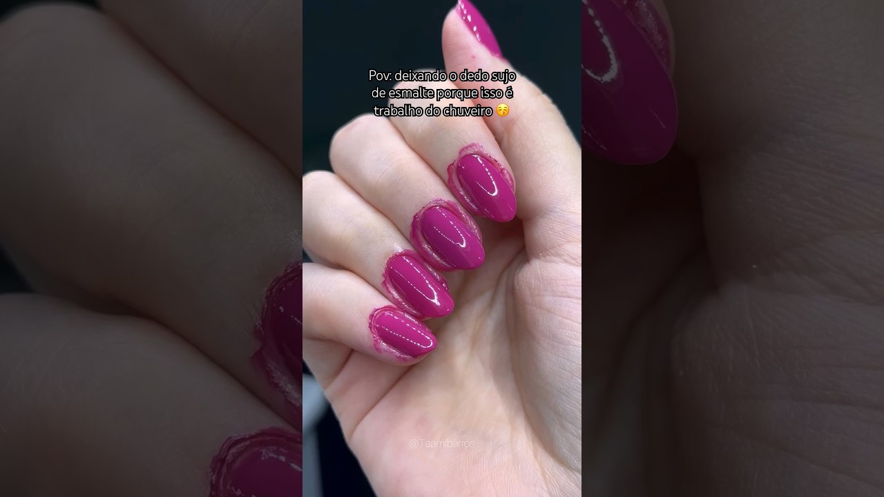 Forma mais simples de limpar o esmalte #shorts #nail #nails #unhasecores #nailart #unhas #manicure