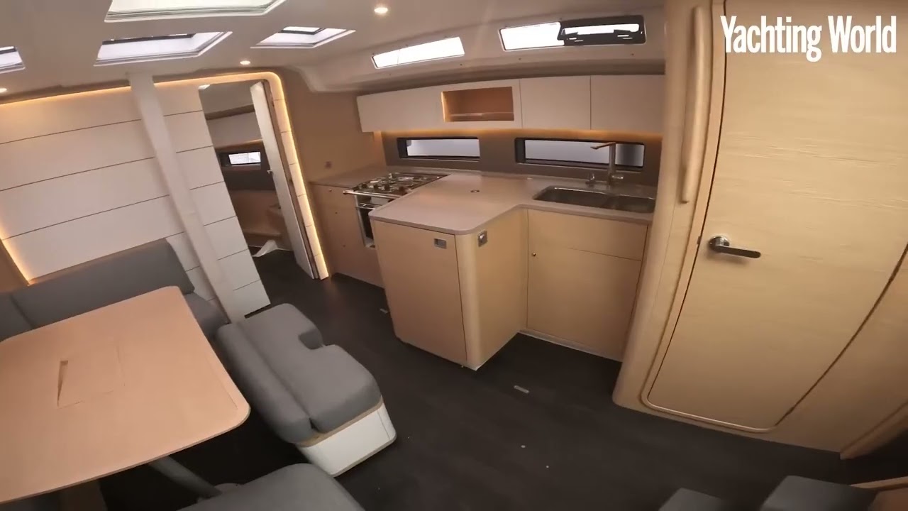 Sailing the Dufour 41