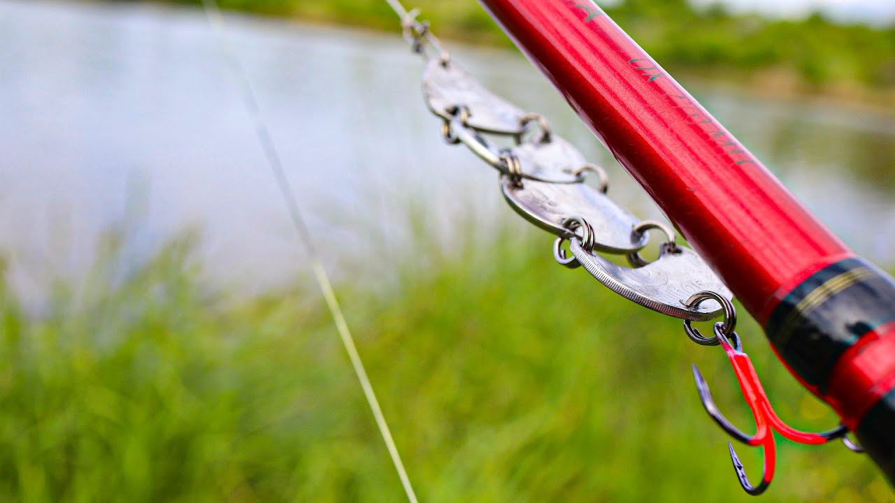 Spoon lure from coins 