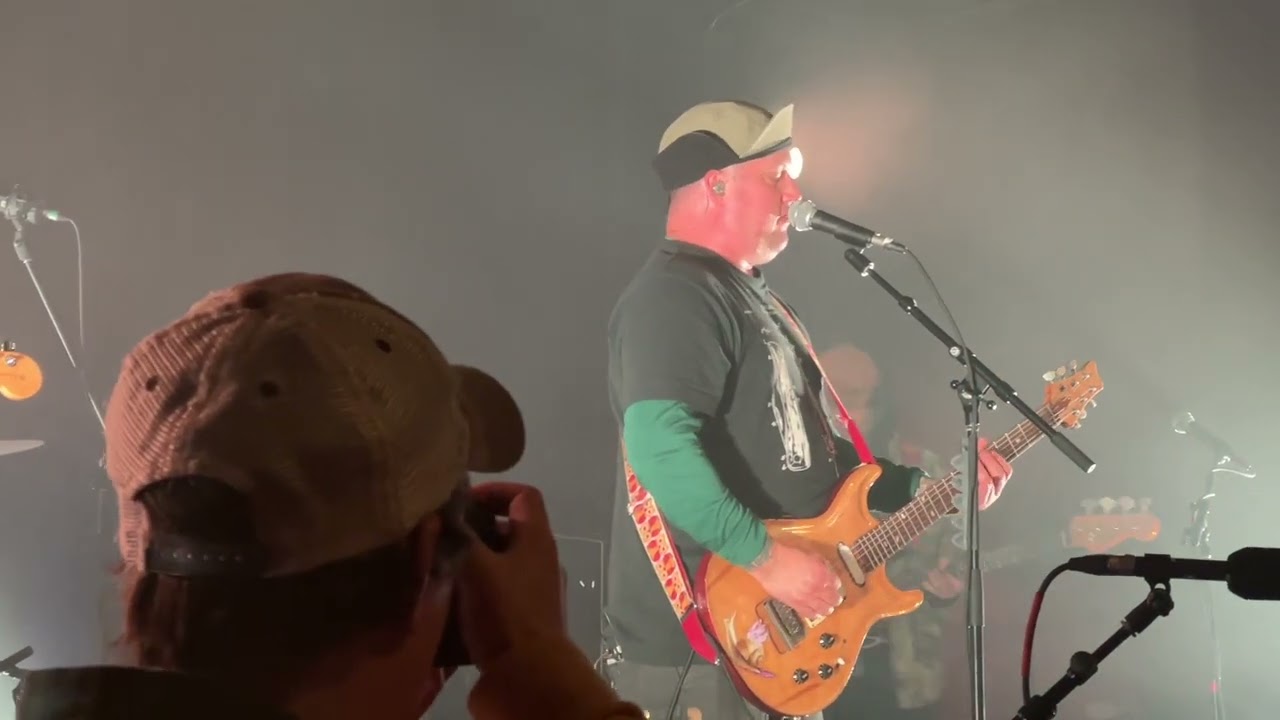 Modest Mouse - The Lonesome Crowded West full show live @ The Showbox 2022 (Seattle)