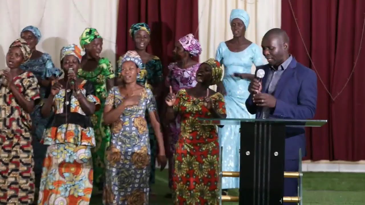 Ababibyi Choir - Urugendo rw' Ivugabutumwa - i Gaseke na Korali Inshuti za Yesu