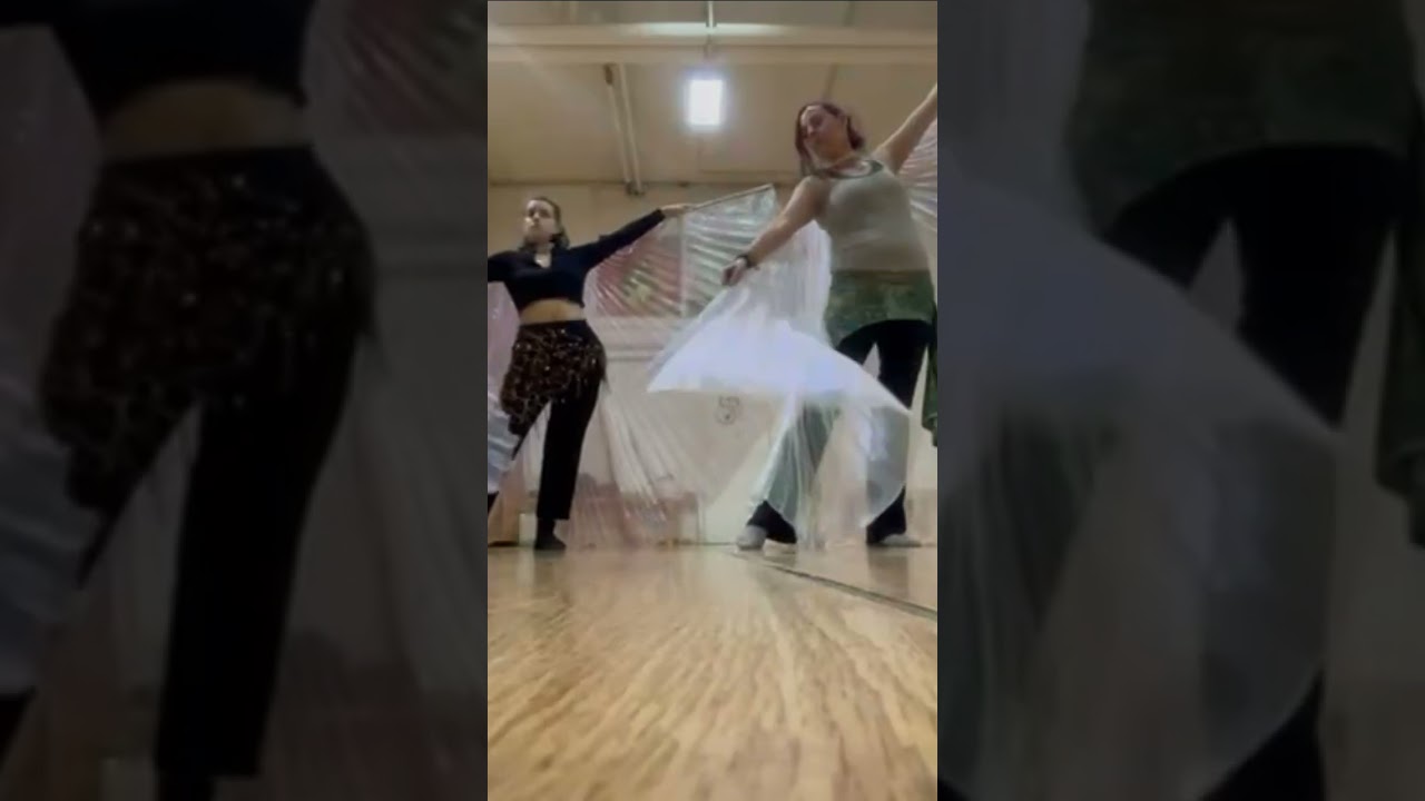 #bellydance #danzaorientale #bellydancer #improvisation #orientaldance #isiswings #fatayumi