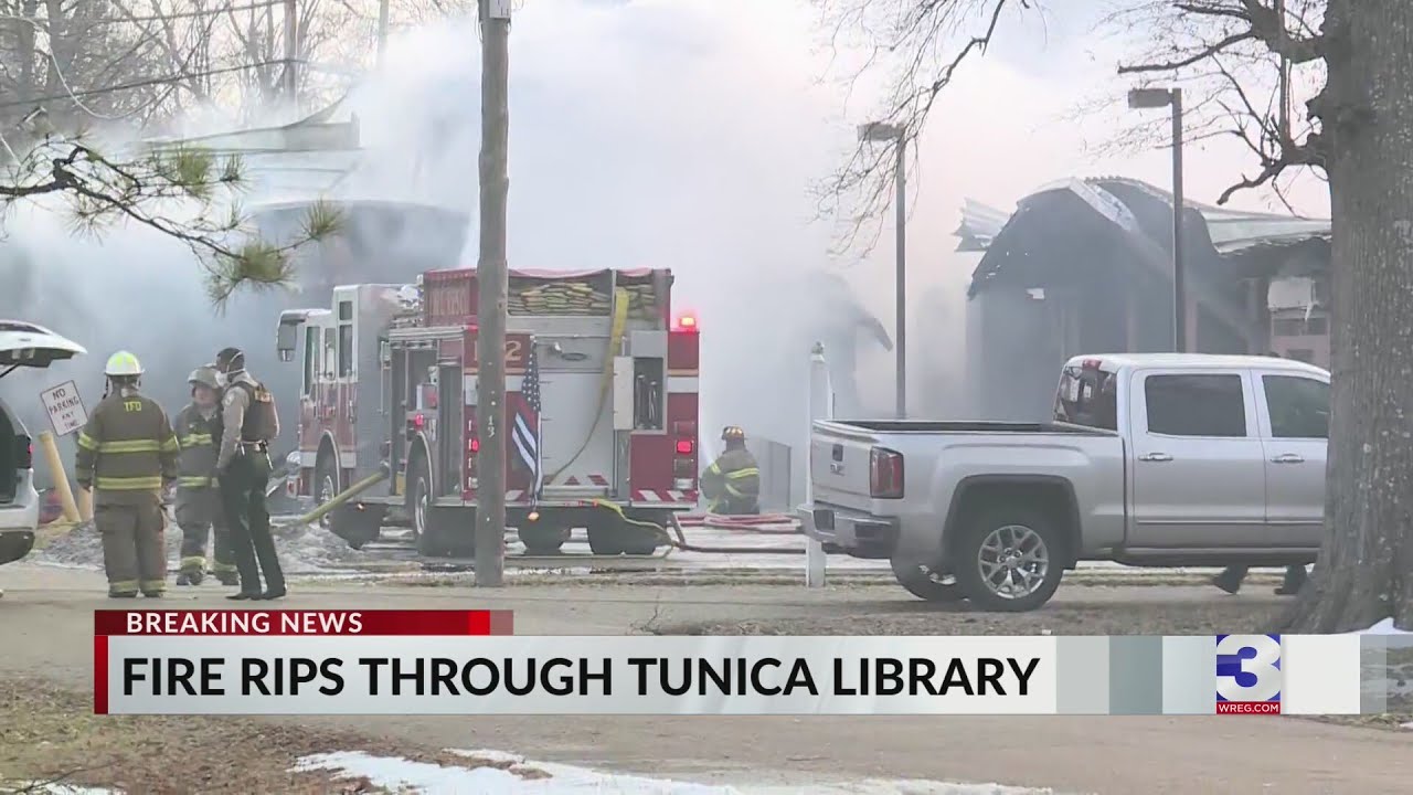Four people escape library fire in Tunica, MS