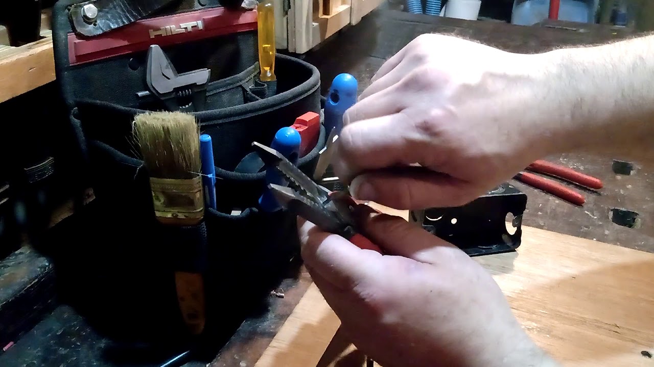 Milwaukee 6 en 1 pliers 48-22-3079 / MILWAUKEE PLIERS 6IN1