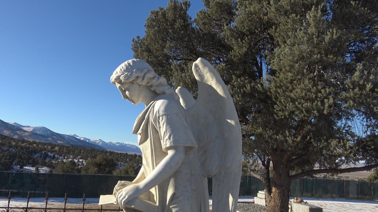The Wild West Mining Town of Austin, NV Cemetery & Stokes Castle INSIDE Tour!!!