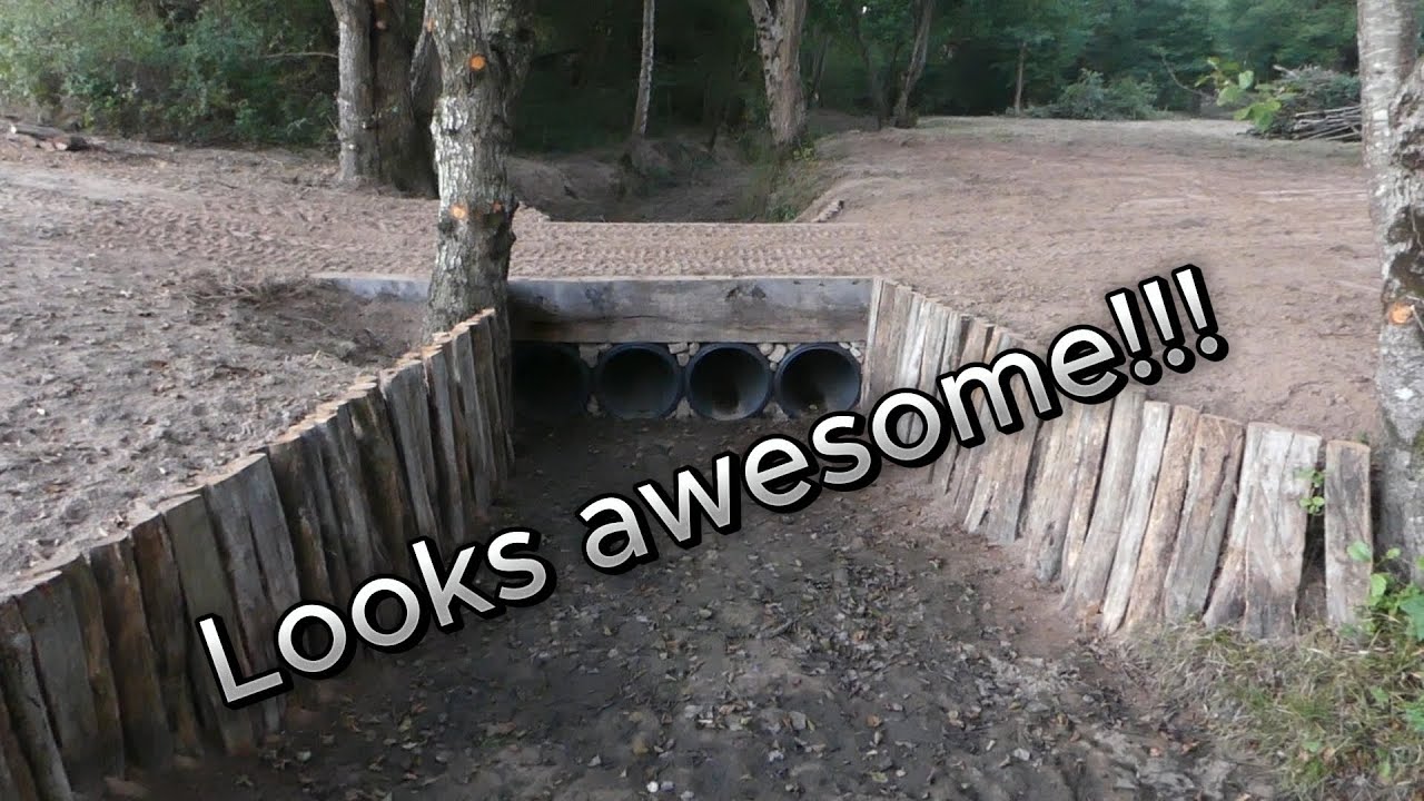 Building a creek crossing part 3 (the end): wooden retaining wall, filling concrete gravel + soil