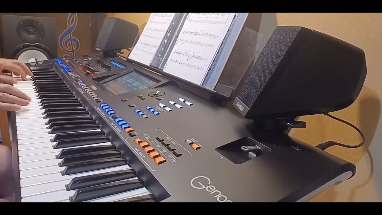 Aux Champs Elysées Joe Dassin Live on Yamaha Genos 2