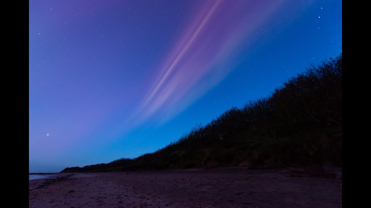 5th of November Aurora - Seacliff Beach