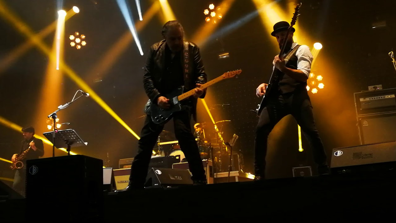 Revólver - El Dorado (Wizink Center 23-11-2017)