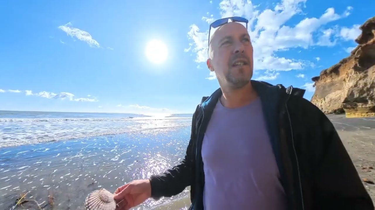 Кунашир. Головнинский клиф...
