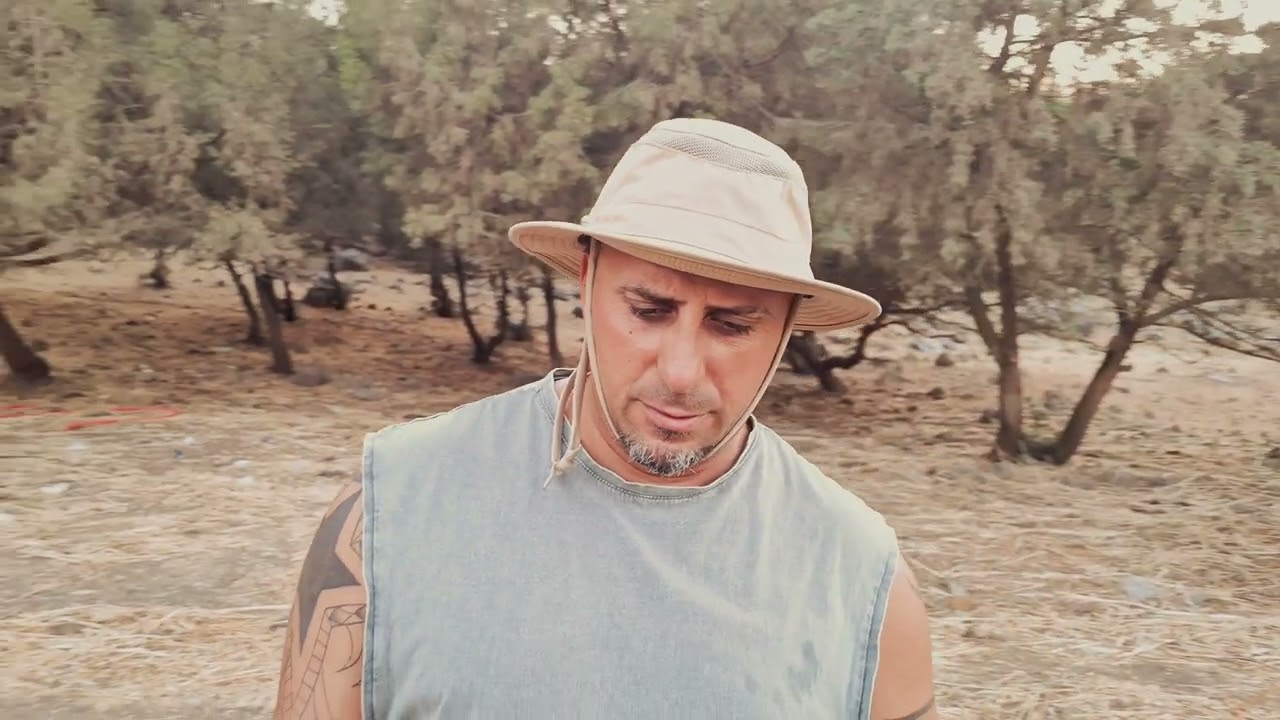 רועי קבסה Roei cabessa בצל המלחמה.......the cabessa