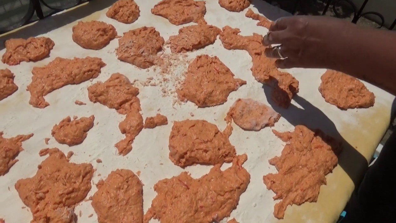 Ev Tarhanası Tarifi / Ege Usulü Un Tarhanası Yapımı