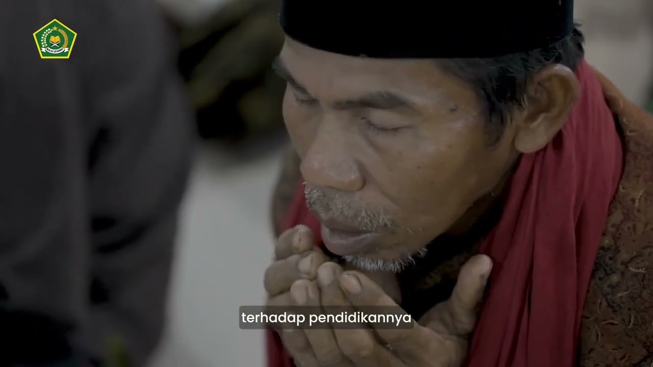 Kurikulum Berbasis Cinta： Mencetak Cendekiawan, Bukan Sekadar Pintar