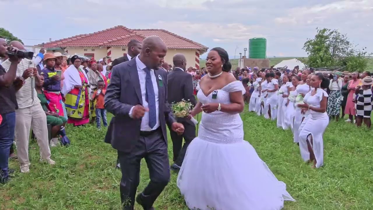 Mpho + Lizzy Wedding day 2 _ at Kutupu, Limpopo. #wedding  #karlexplore
