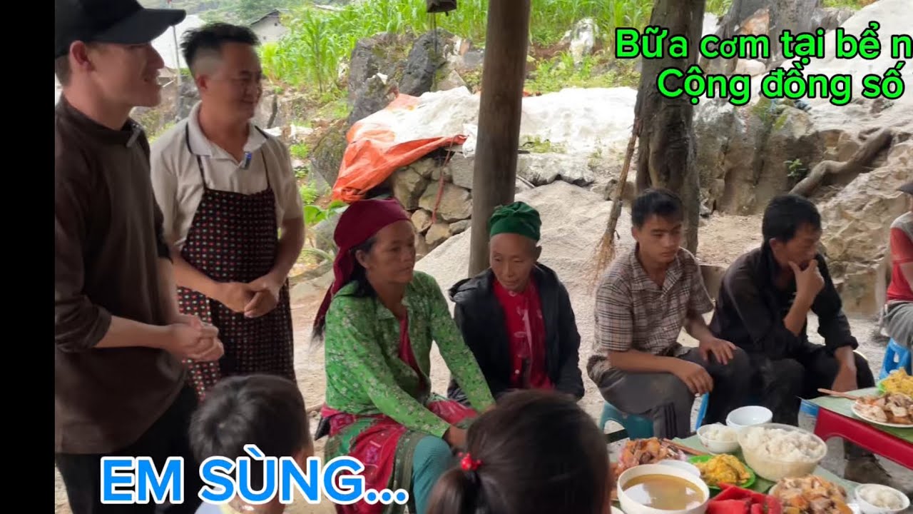 Bữa cơm hạnh phúc tại bể nước cộng đồng số 2  từ chị BLan ,,