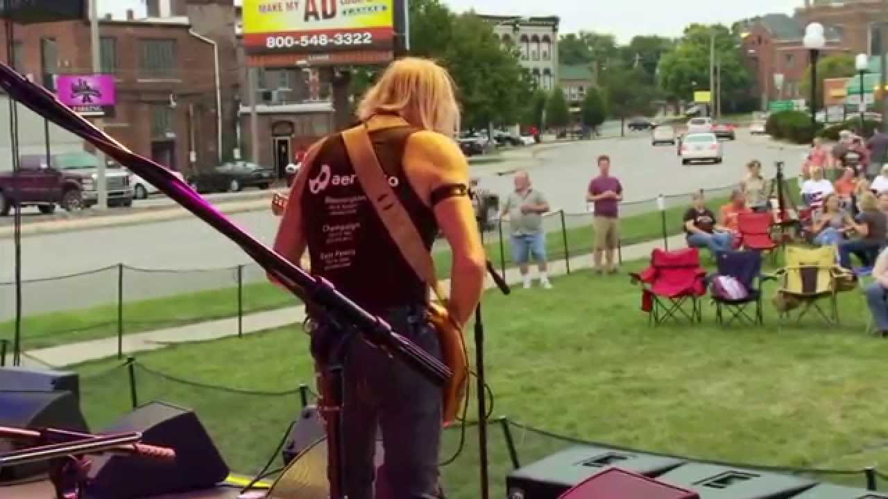 Bill Porter Rocks out at BeerFest 2015