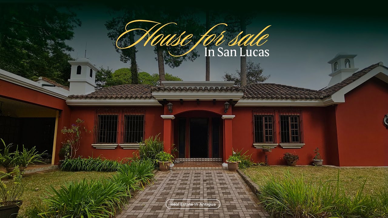 Single-Level Private Residence on an Expansive Lot in San Lucas Sacatepéquez
