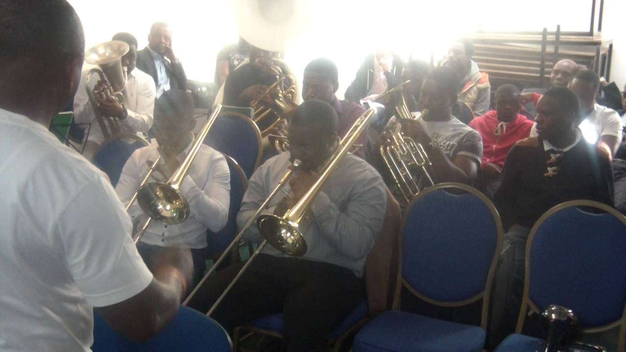 FAKI LONDON. TOTONDA YE NZAMBE. APRIL 2014.