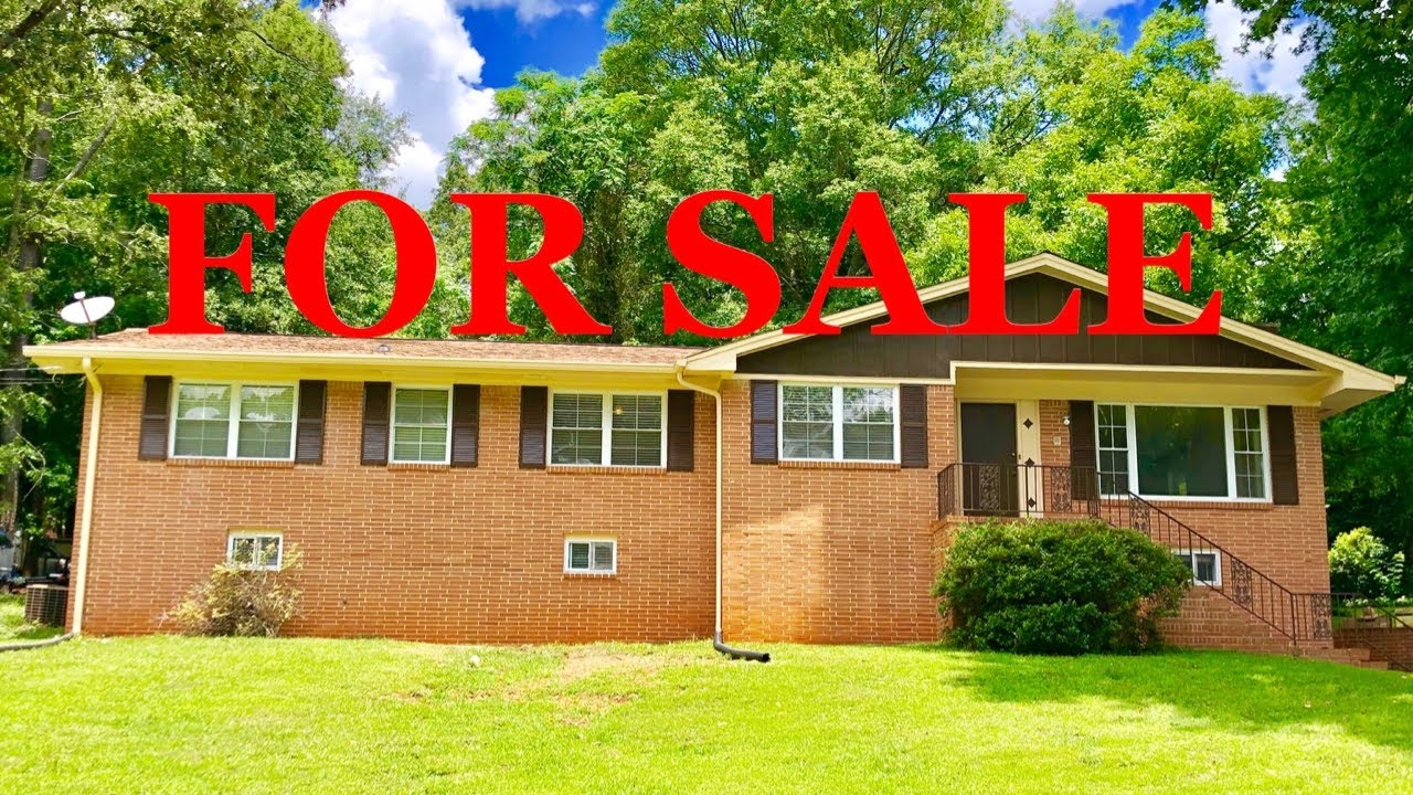 2929 Alameda Trail, Decatur, GA Presented by Dionne "D" Lowe.