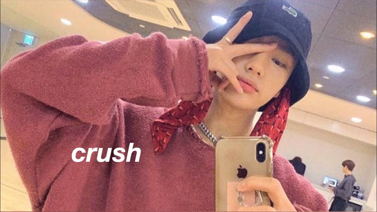 hyunjin; crush