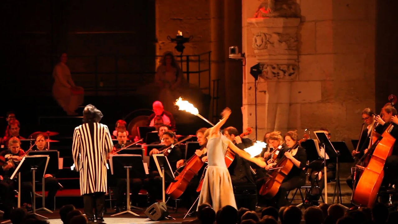 Manuel de Falla: Ritual Fire Dance - Linda Farkas: Contact Staff