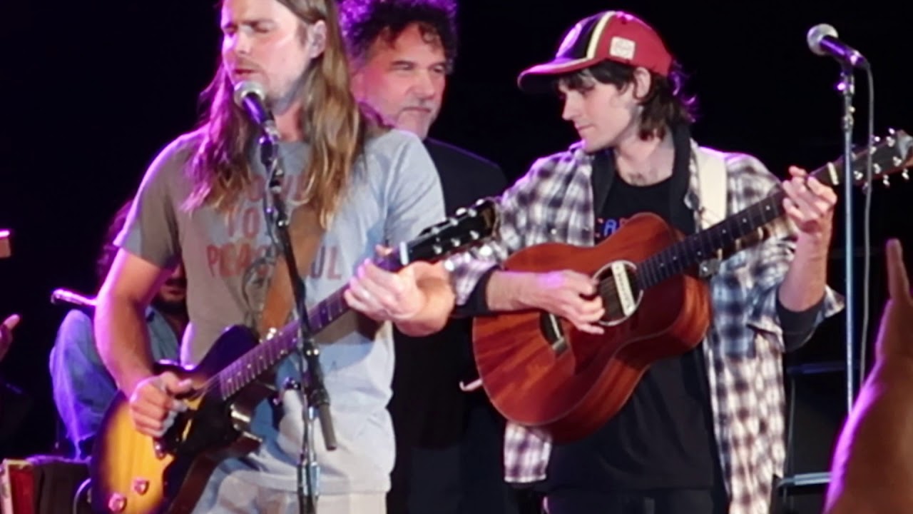 Lukas & Micah Nelson / I saw the light (Hank Sr cover) / Harrahs Resort - Funner, CA / 1/6/18
