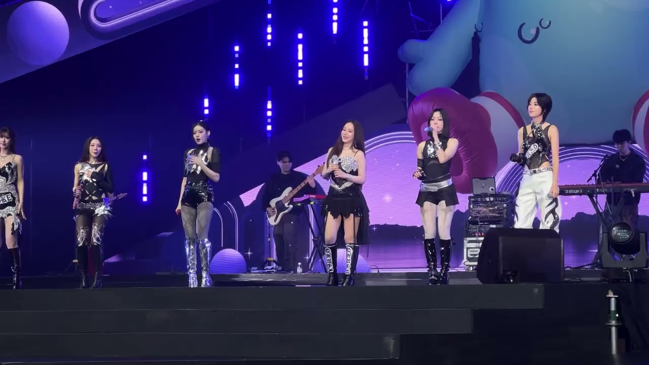 FAYE FANG KAEW X PiXXiE | CONLABFESTX