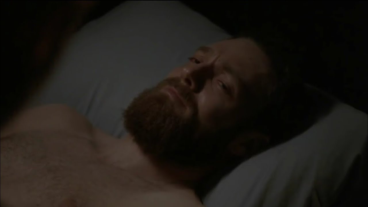 The Walking Dead 9x02 - Rick Apologizes To Aaron