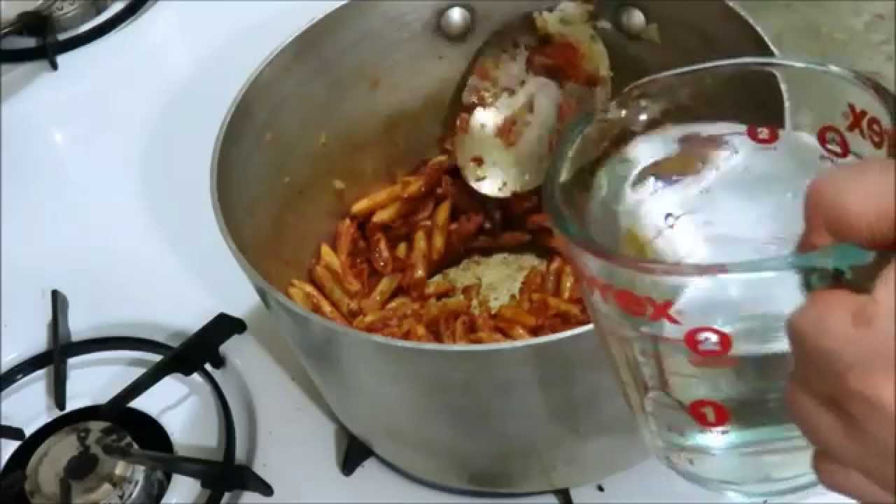 Pasta penne in red  sause egyptian recipe Макароны в красном соусе по египетски
