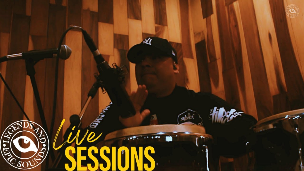Perro Agradecido - La cumbia del cuervo (Autor: Super Grupo Colombia) | Legends Live Sessions