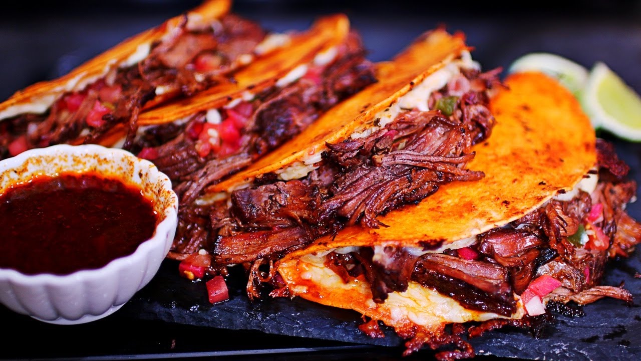 Slow Cooker Beef Roast Tacos Recipe - Easy Shredded Beef Tacos