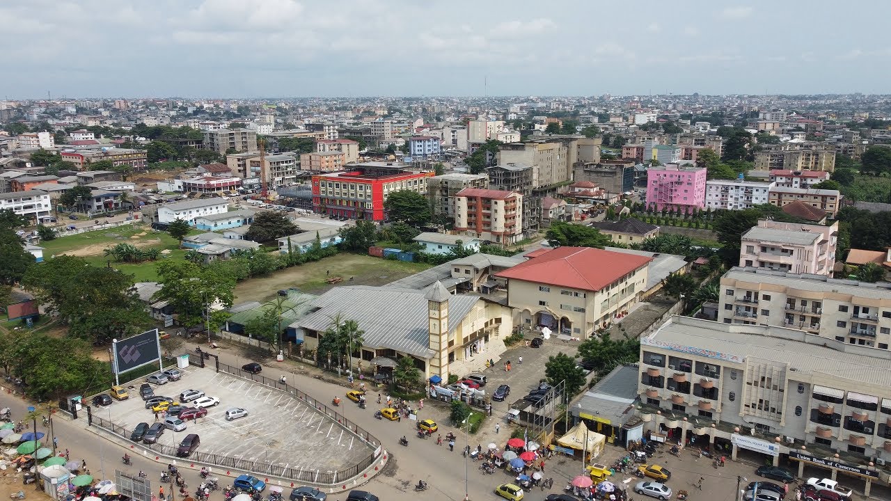 Drone Douala en  4K.  Bonamoussadi  et plusieurs quartiers gratuits par TJP FX 2022