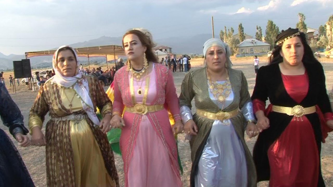 Saffet Önal Düğünü Bayanlar 1