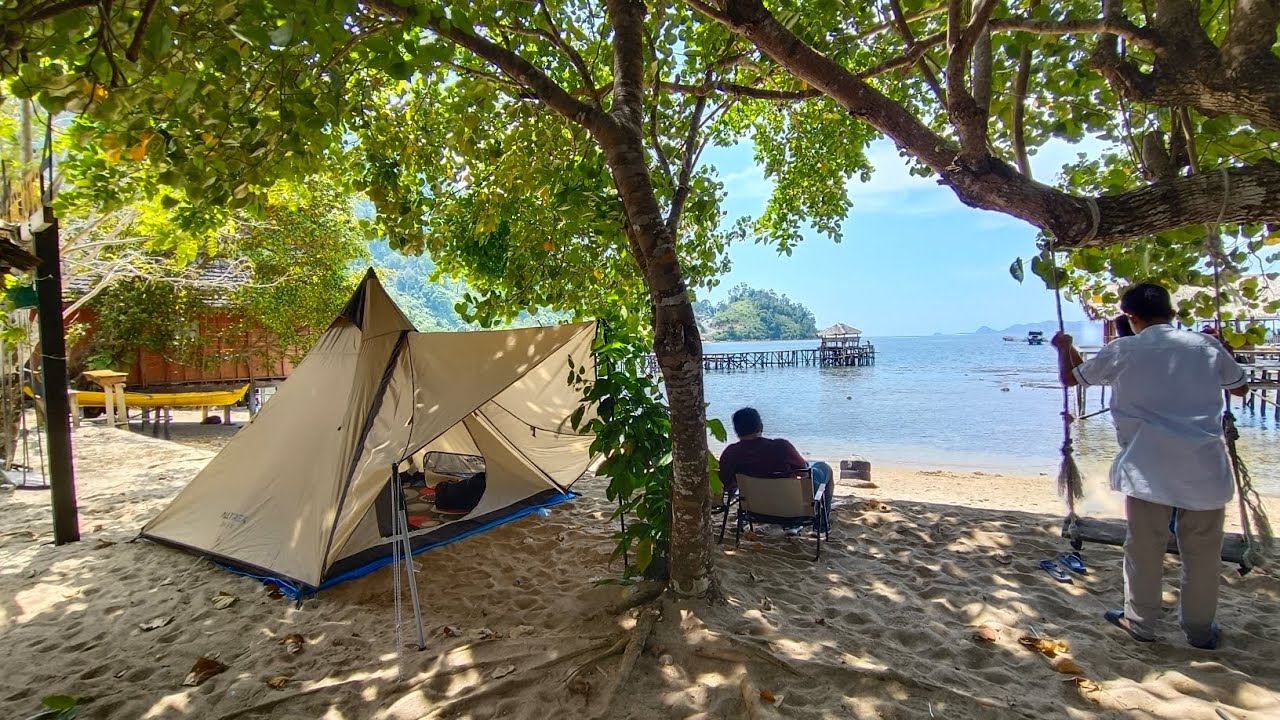 CAMPING DI PANTAI MANJUTO MANDEH || ALLTREK TENTASTIC || ALLTREK ONYX
