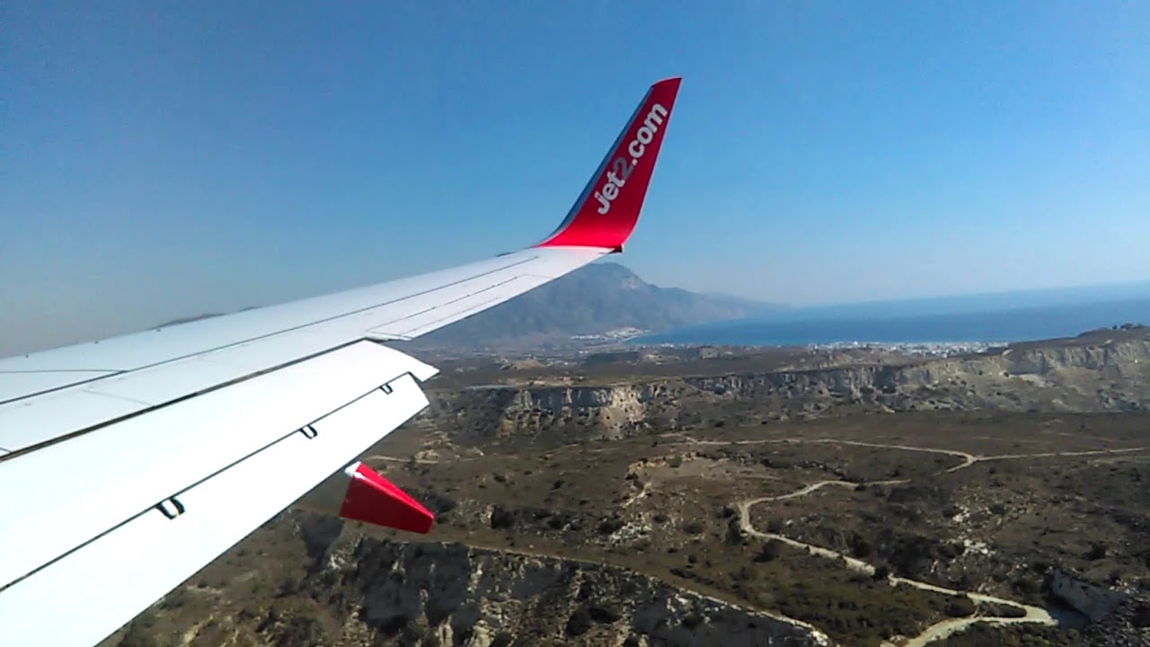 B737-8 Extremely short landing Kos International Airport, Greece.