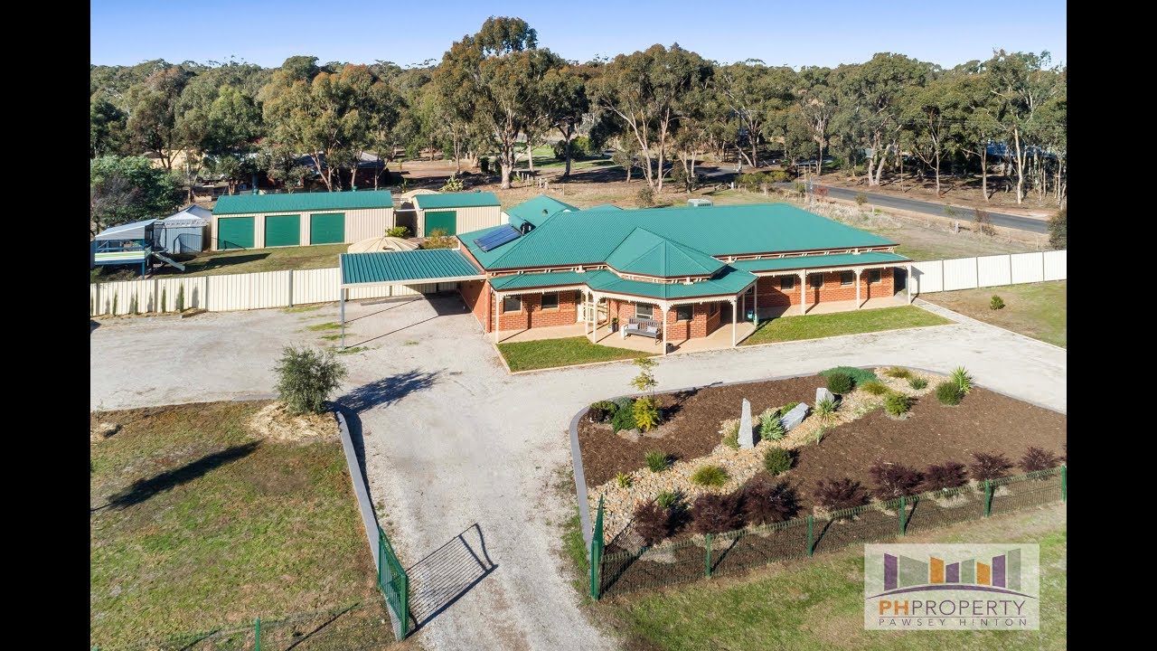 2 Holmes Road, Huntly