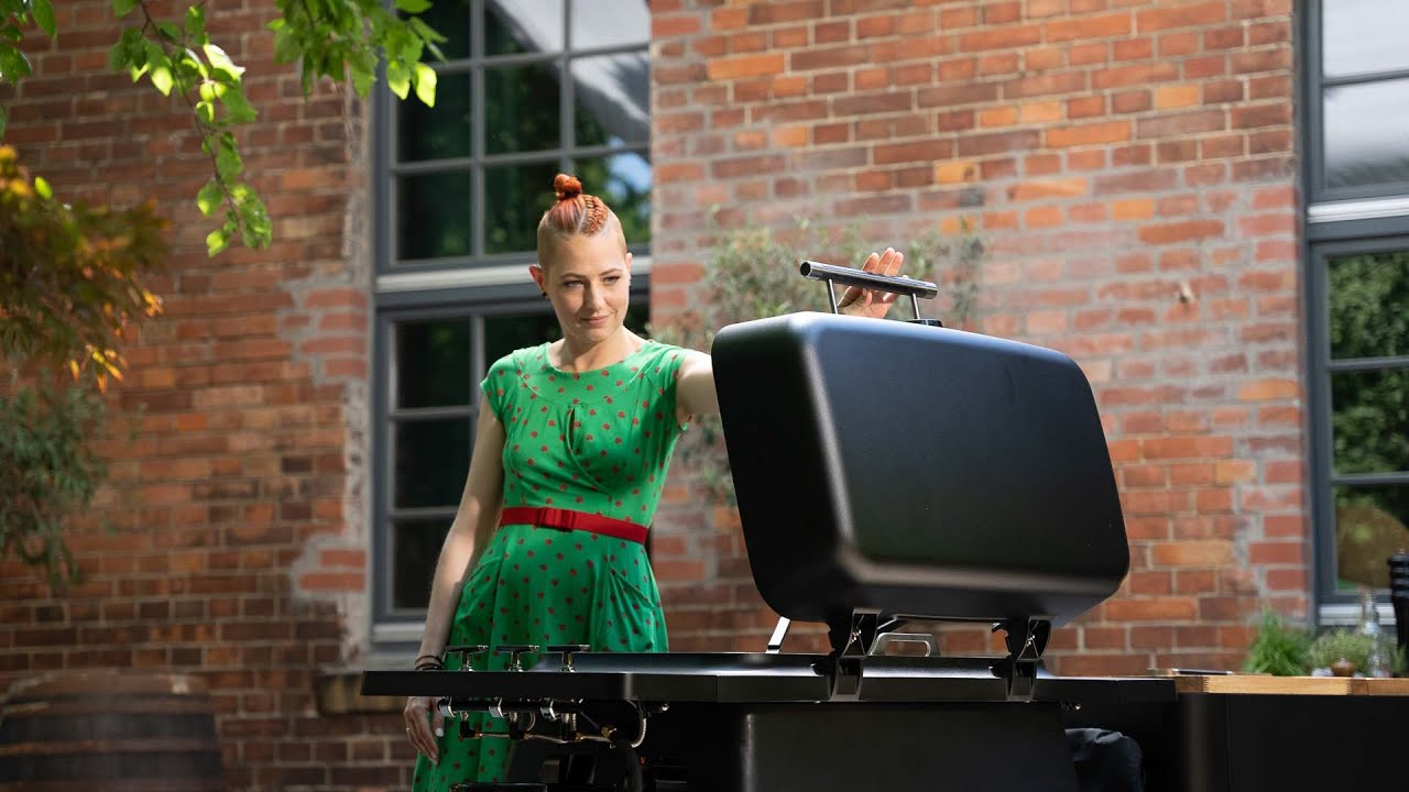 ehb-Grillkino mit Per Meurling | Meta Hiltebrand testet FURNACE von everdure by Heston Blumenthal