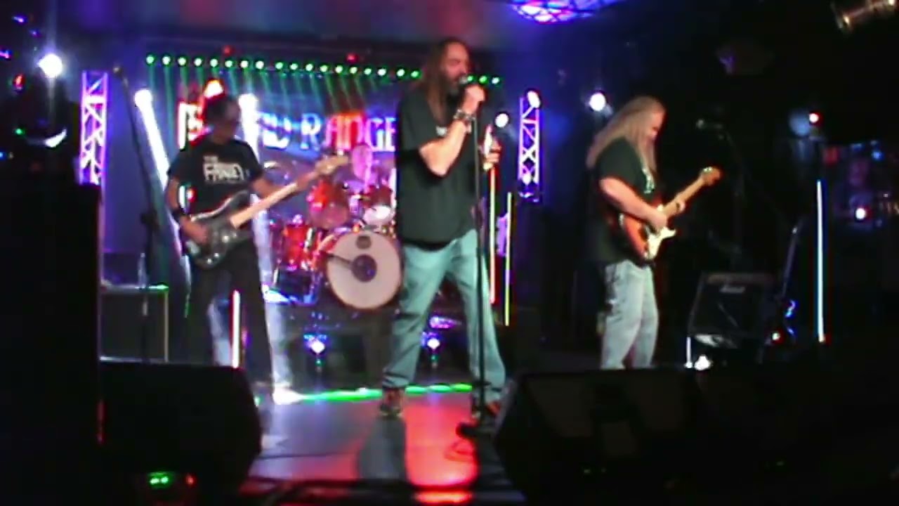 The Farleys - Crooked Bitch (Live)