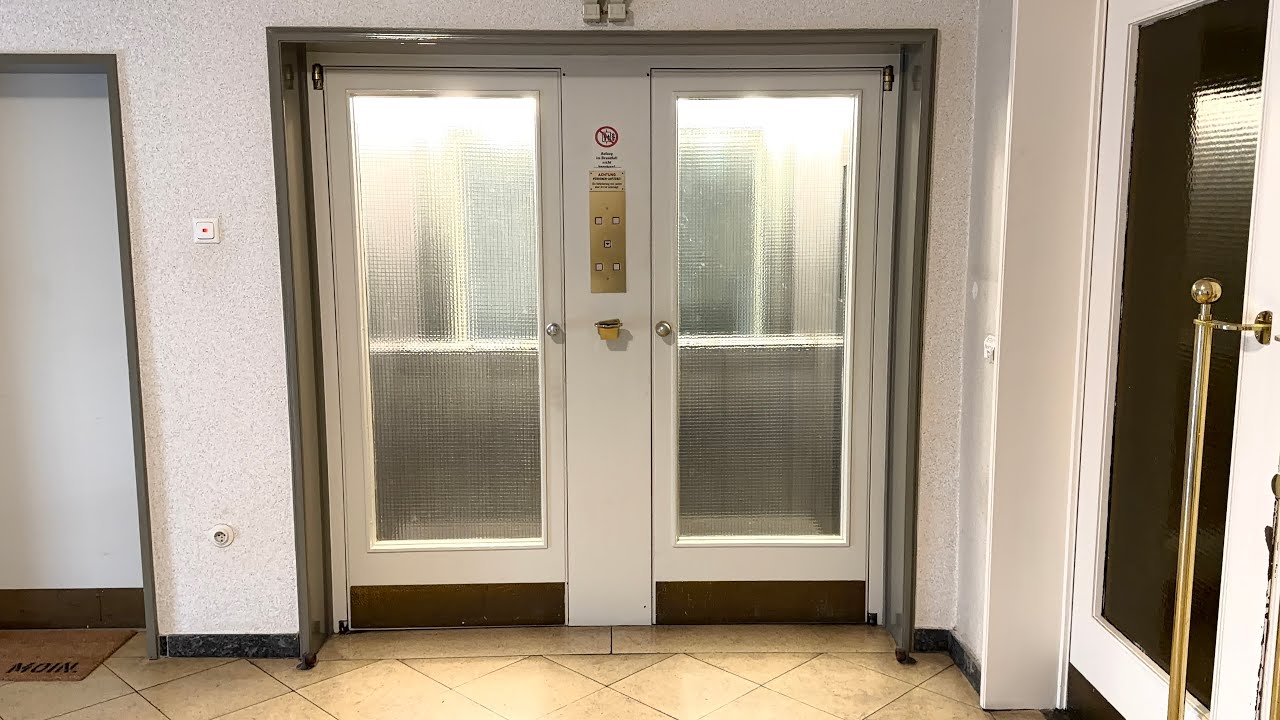 1955er Koch Aufzüge - Hamburg - Axel-Springer-Platz 2 