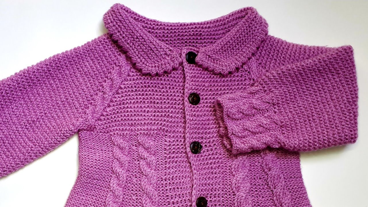Abrigo de niña tejido a dos agujas, talla 12 meses