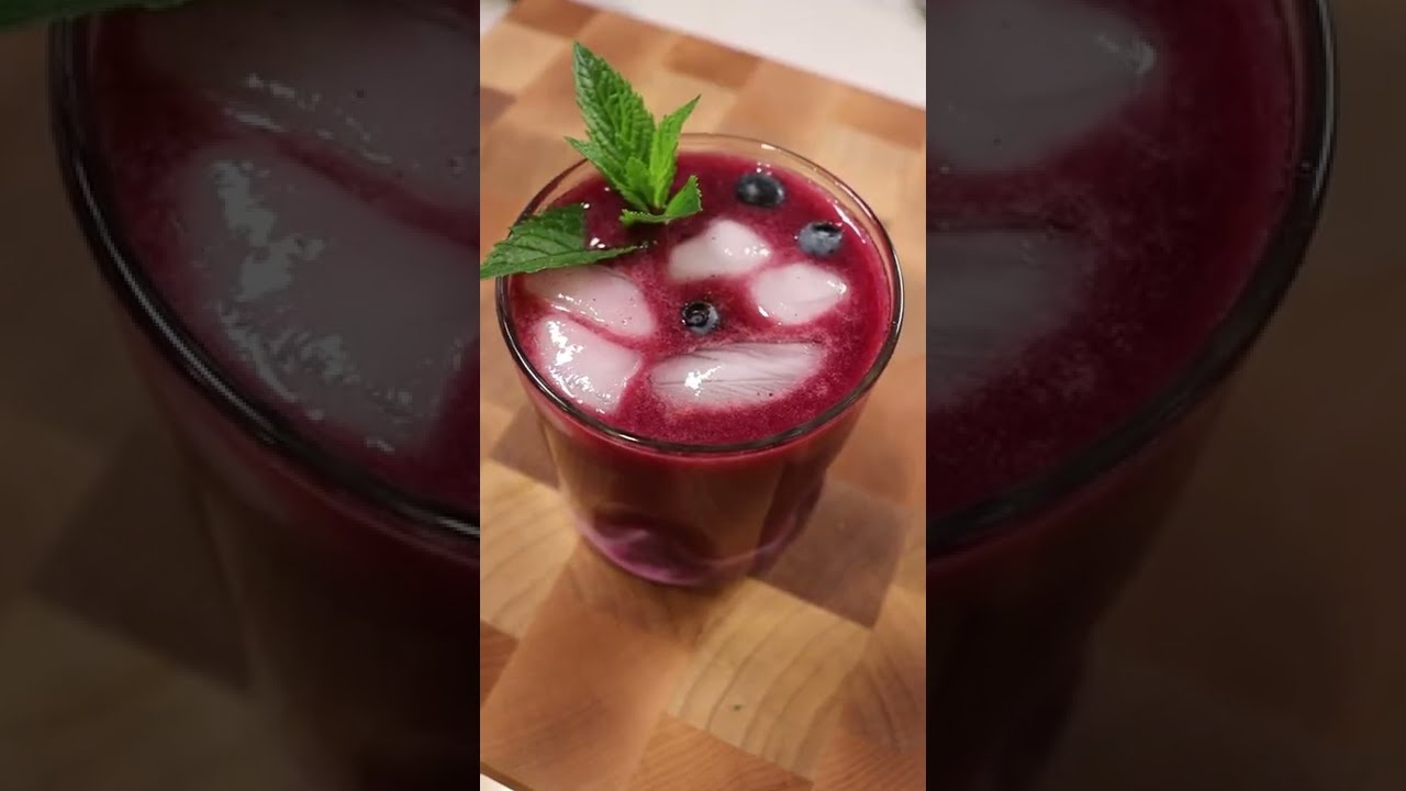 How to Make Blueberry Lemonade